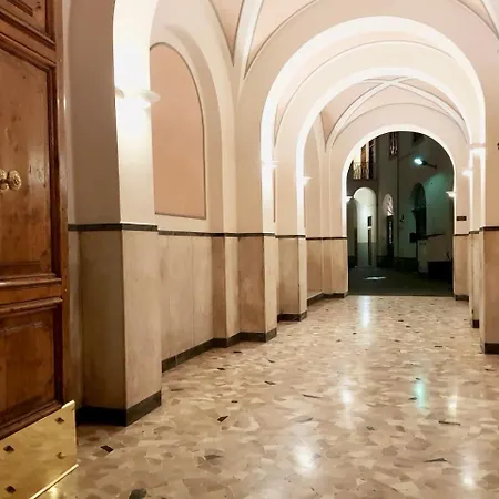 Le Stanze Di Ottaviano Affittacamere *