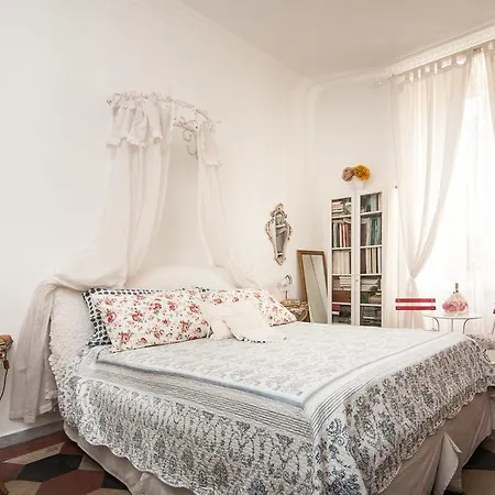 Le Stanze Di Ottaviano בית הארחה