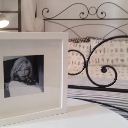 Le Stanze Di Ottaviano בית הארחה *